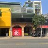 708 - 710 Cách Mạng Tháng 8, P5, Tân Bình.jpg